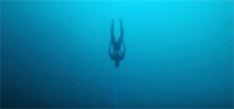 William Trubridge breaks free diving world record, twice Photo